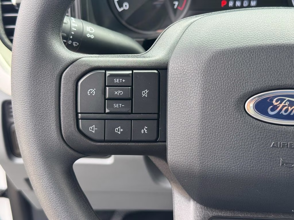2026 Oxford White Ford Super Duty F-250 SRW XL RWD Truck