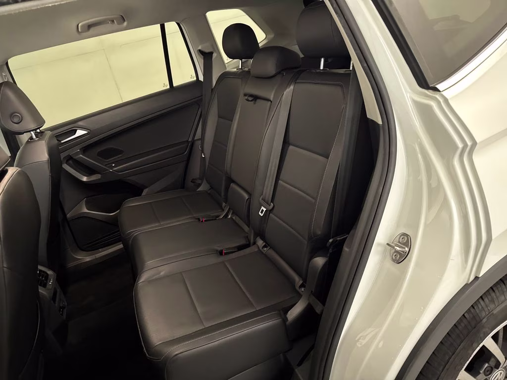2020 Pure White Volkswagen Tiguan 2.0T SE AWD SUV
