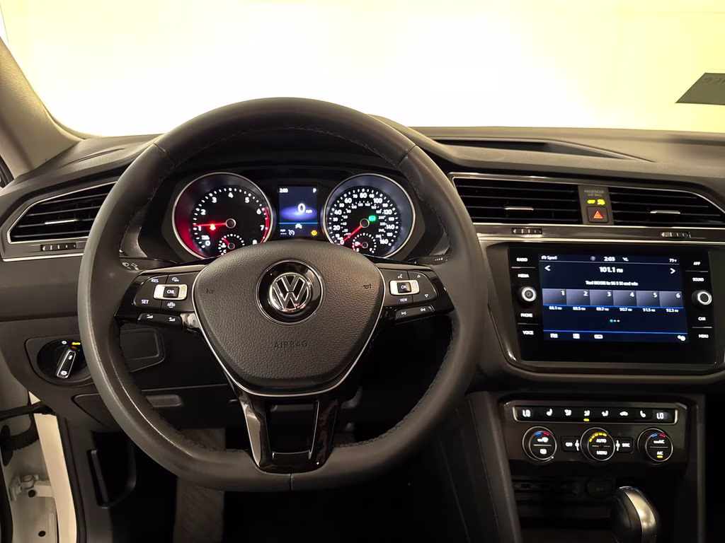 2020 Pure White Volkswagen Tiguan 2.0T SE AWD SUV