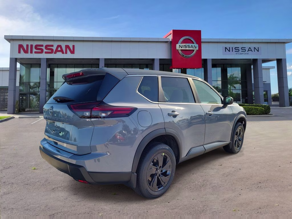 2026 Boulder Gray Pearl Nissan Rogue SV FWD SUV