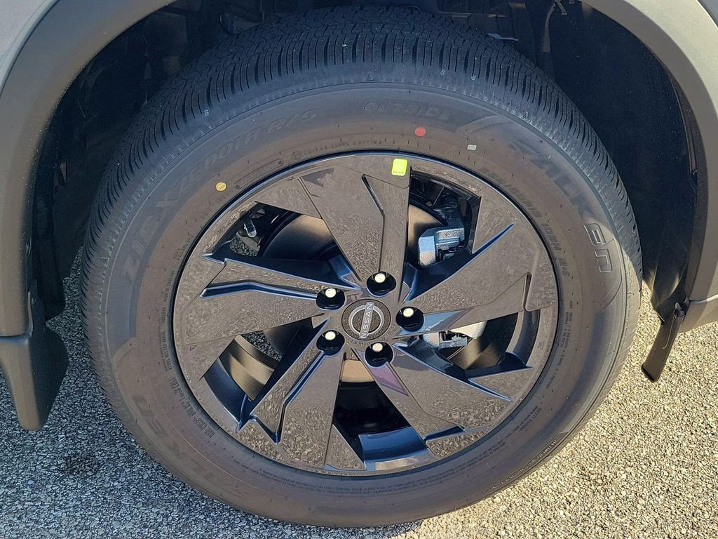 2026 Boulder Gray Pearl Nissan Rogue SV FWD SUV