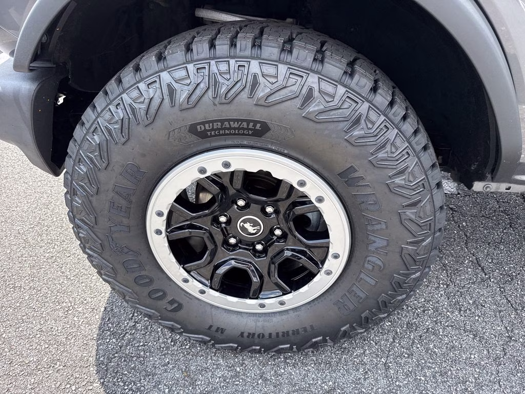 2021 Gray Metallic Ford Bronco Big Bend 4X4 SUV