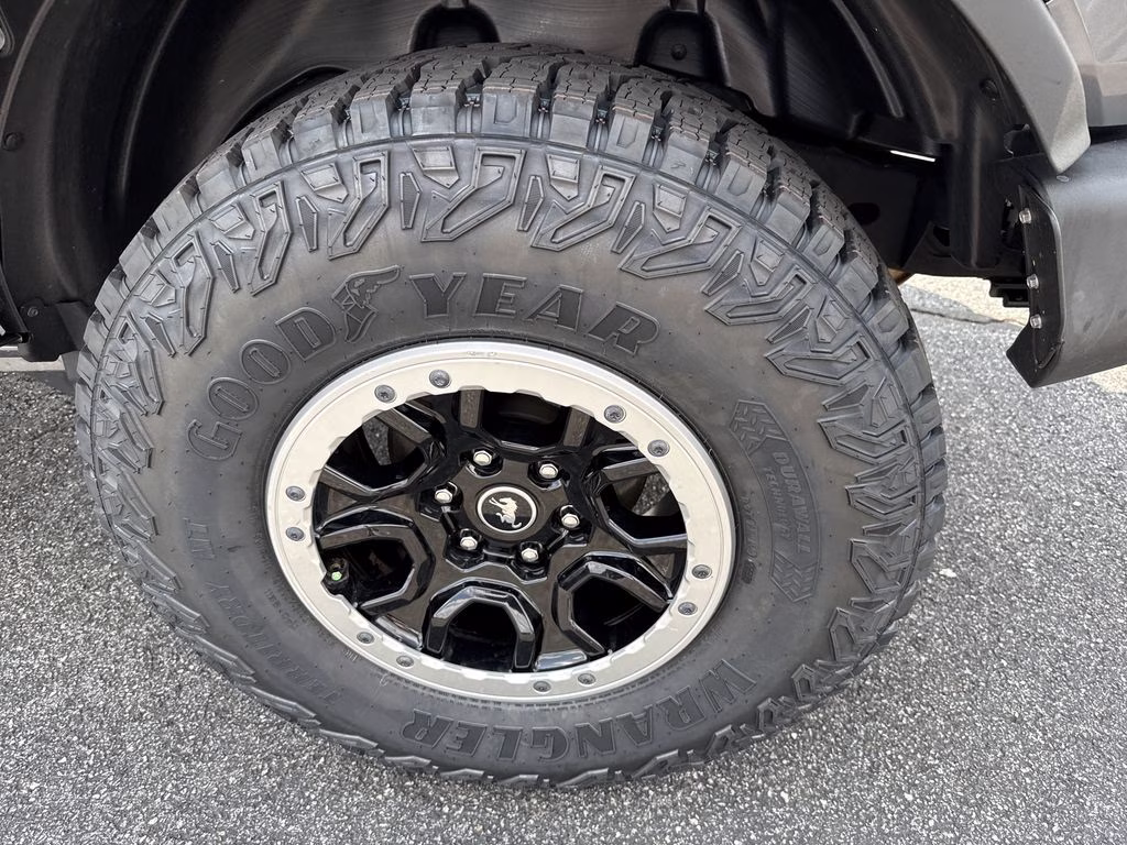 2021 Gray Metallic Ford Bronco Big Bend 4X4 SUV