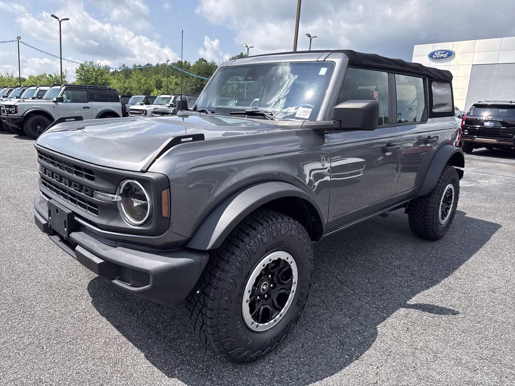 2021 Gray Metallic Ford Bronco Big Bend 4X4 SUV
