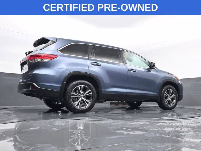 2019 Shoreline Mist Toyota Highlander LE Plus AWD SUV