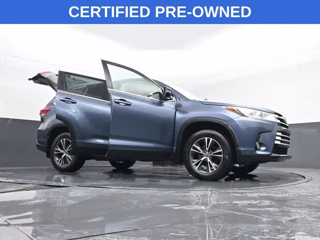 2019 Shoreline Mist Toyota Highlander LE Plus AWD SUV