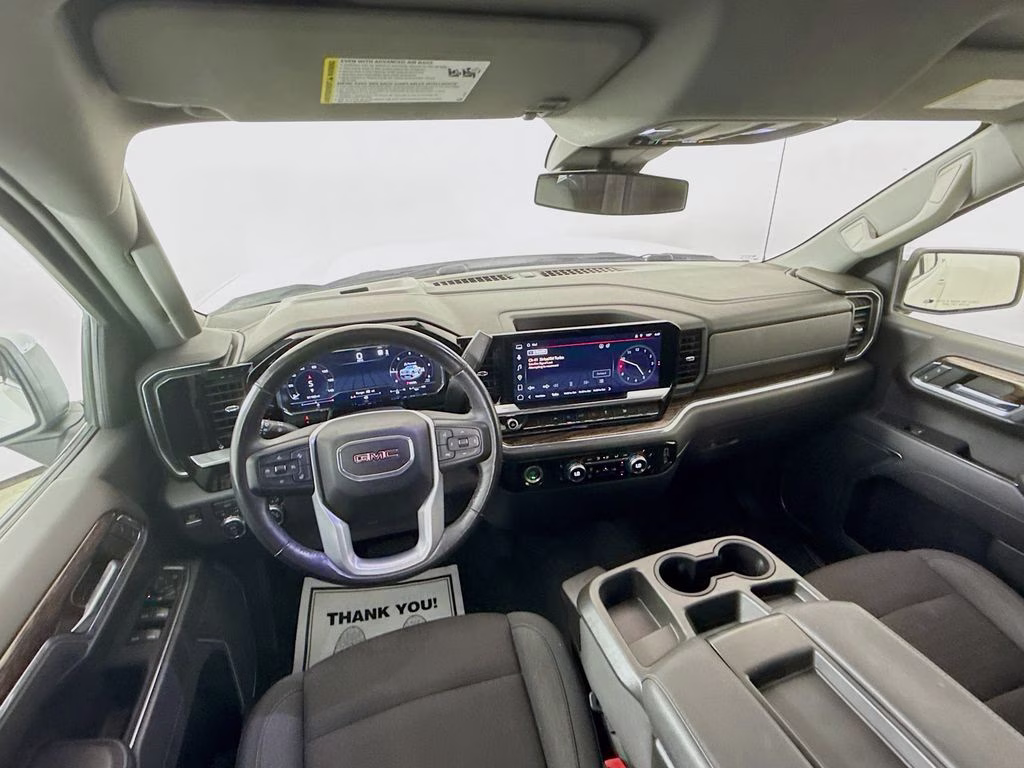 2022 Summit White GMC Sierra 1500 SLE 4X4 Truck