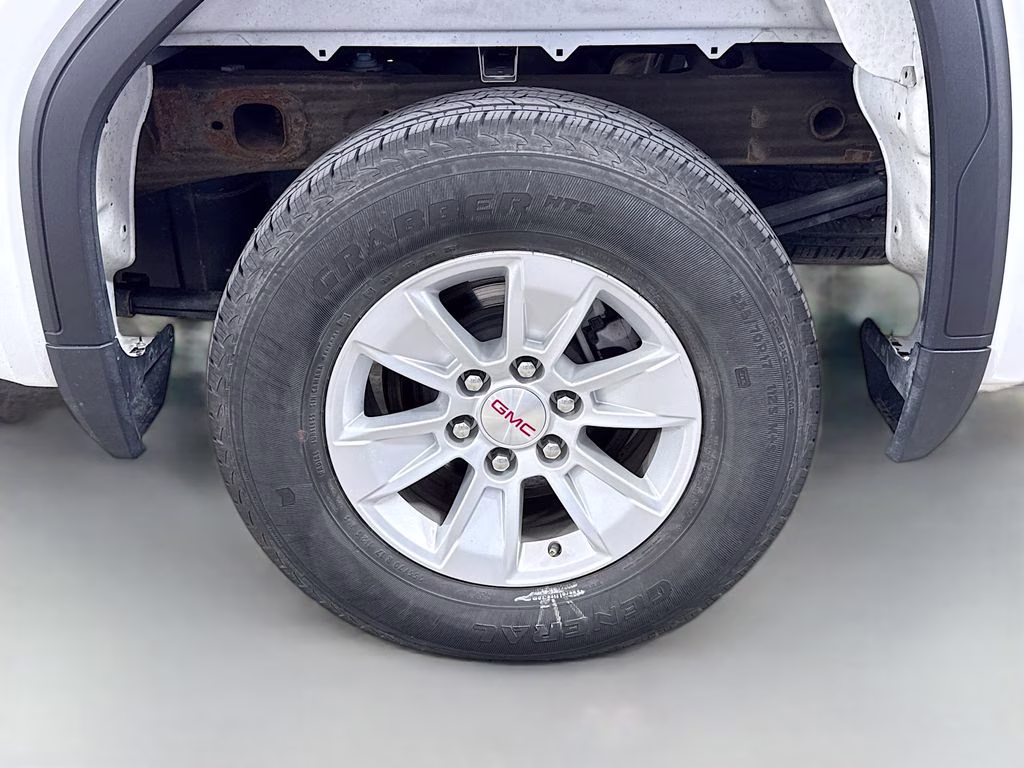2022 Summit White GMC Sierra 1500 SLE 4X4 Truck