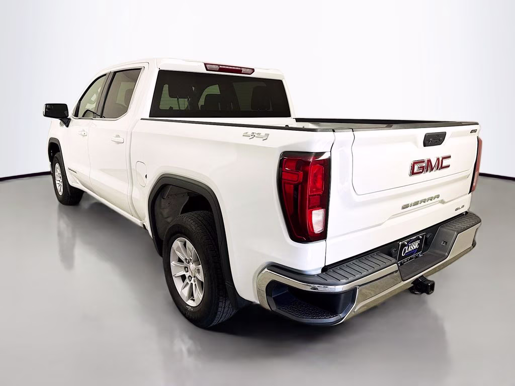 2022 Summit White GMC Sierra 1500 SLE 4X4 Truck
