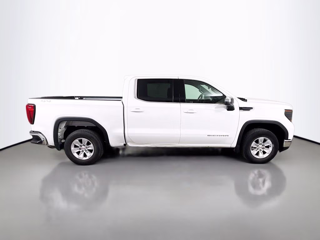 2022 Summit White GMC Sierra 1500 SLE 4X4 Truck