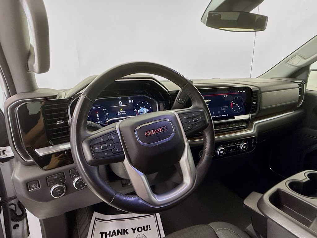 2022 Summit White GMC Sierra 1500 SLE 4X4 Truck