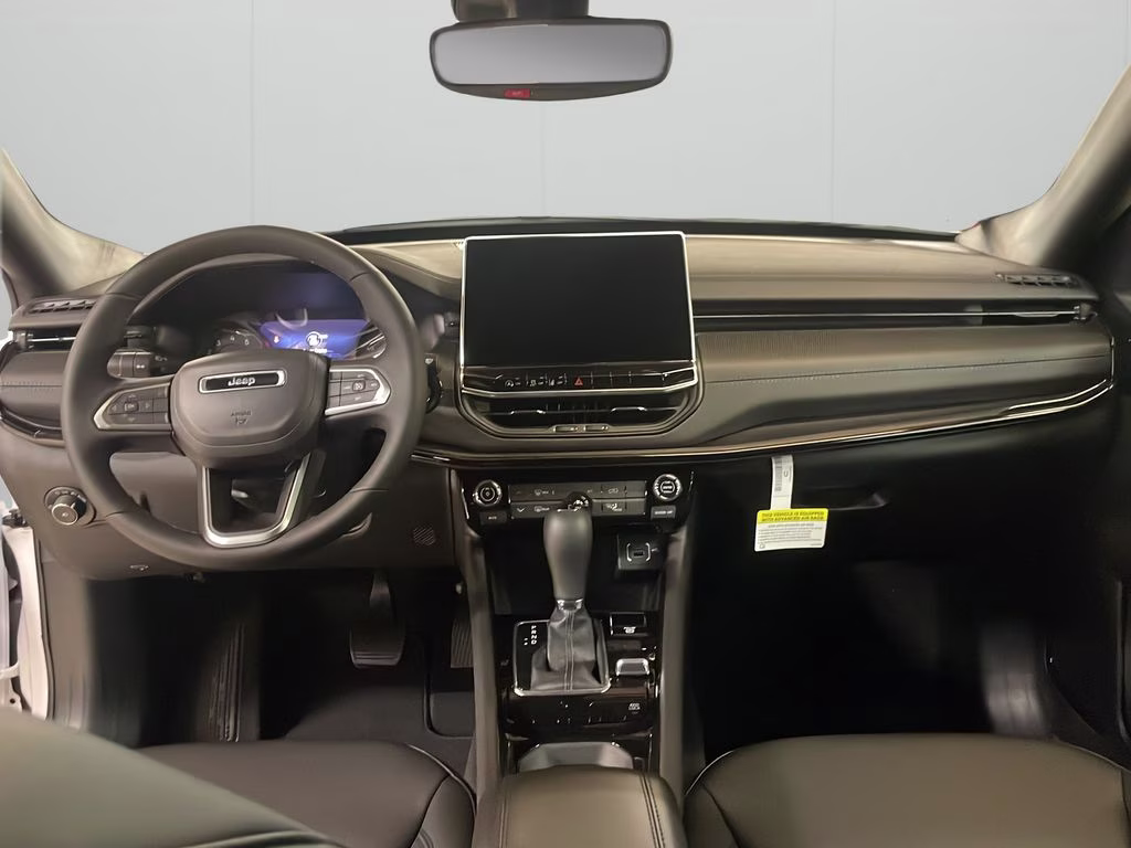2026 Bright White Clearcoat Jeep Compass Latitude 4X4 SUV
