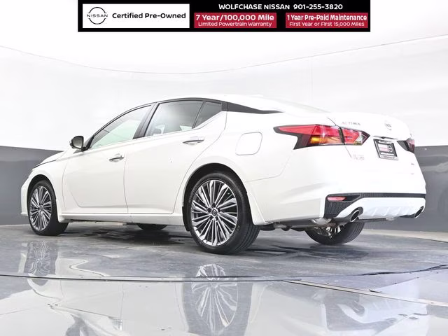 2025 Pearl White Tricoat Nissan Altima 2.5 SL AWD Sedan