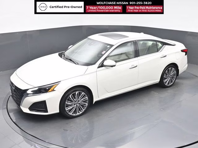 2025 Pearl White Tricoat Nissan Altima 2.5 SL AWD Sedan