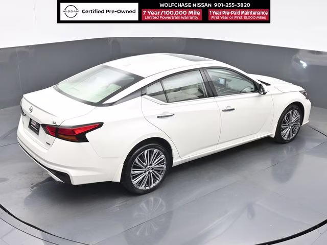 2025 Pearl White Tricoat Nissan Altima 2.5 SL AWD Sedan