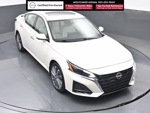 2025 Pearl White Tricoat Nissan Altima 2.5 SL AWD Sedan