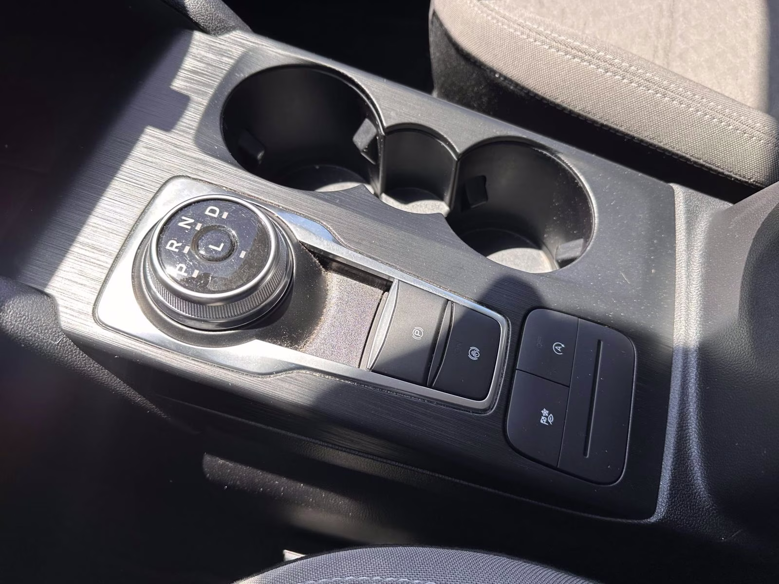 2022 Ford Escape SE - Photo 27