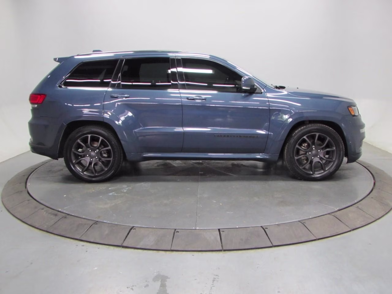 2020 Slate Blue Pearlcoat Jeep Grand Cherokee 4WD High Altitude 4X4 SUV