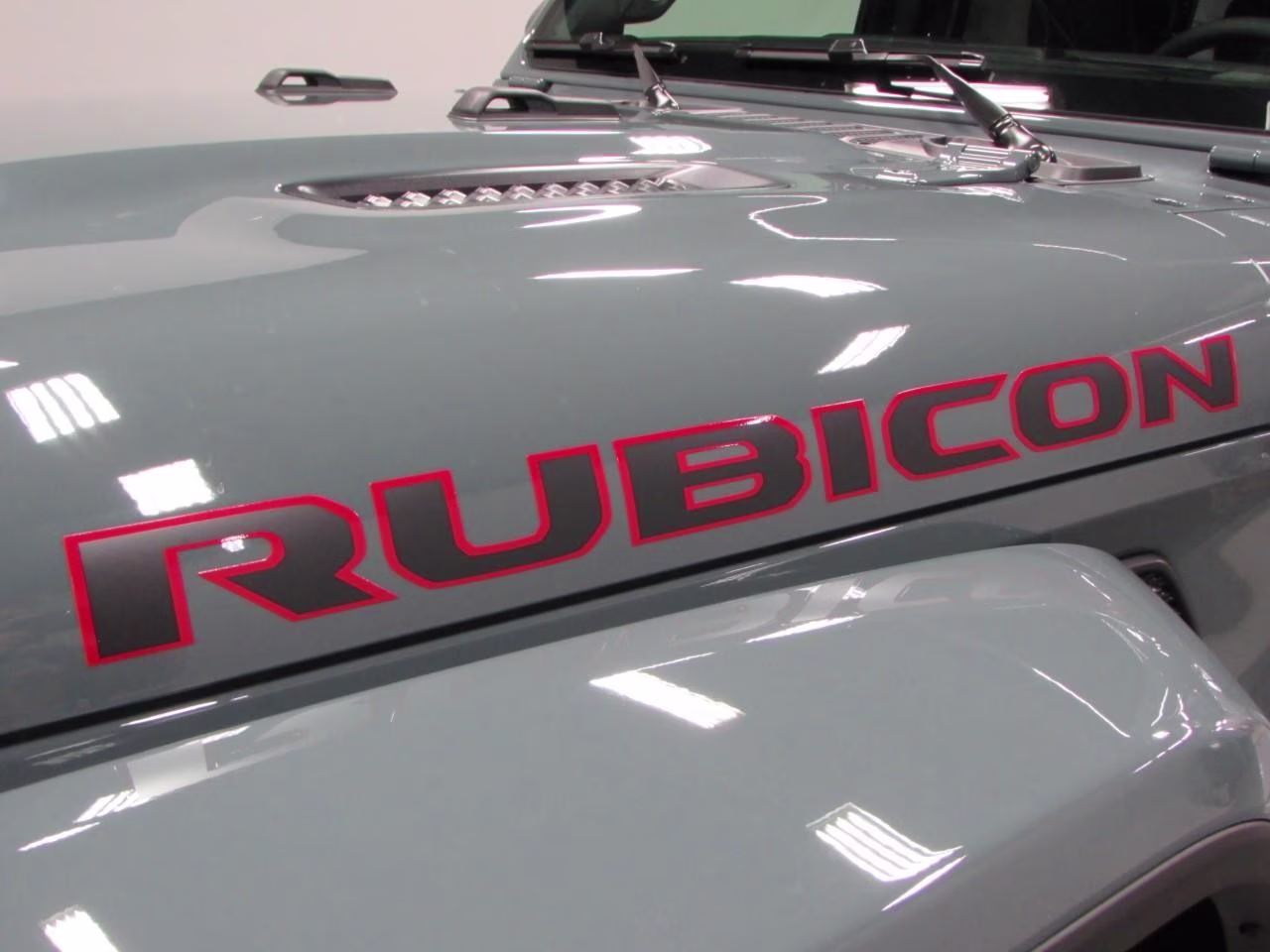 2026 Anvil Clearcoat Jeep Gladiator Rubicon X 4X4 Truck