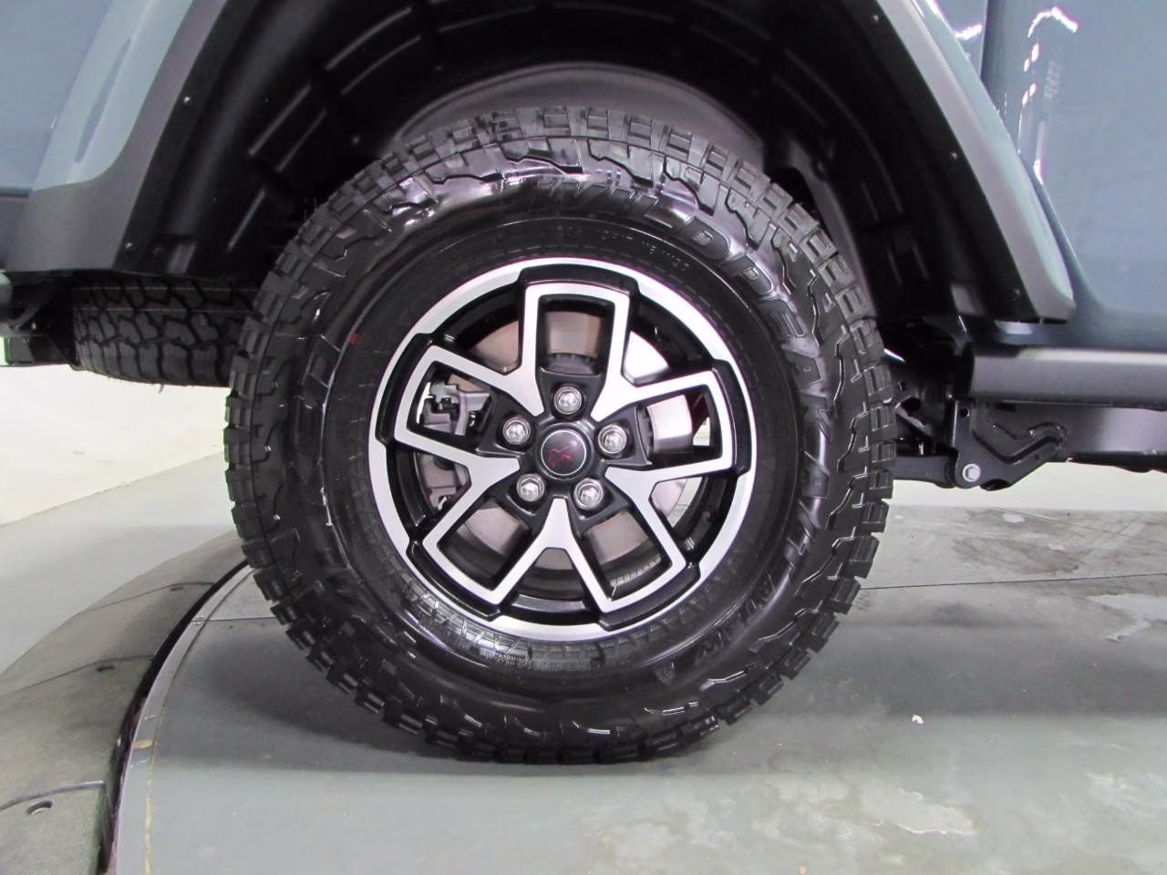 2026 Anvil Clearcoat Jeep Gladiator Rubicon X 4X4 Truck