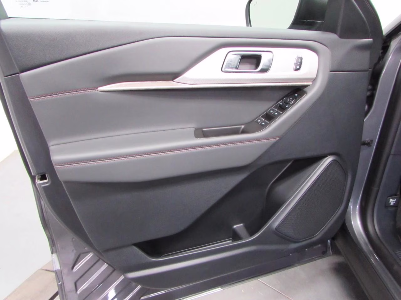 2026 Carbonized Gray Metallic Ford Explorer Active 4X4 SUV