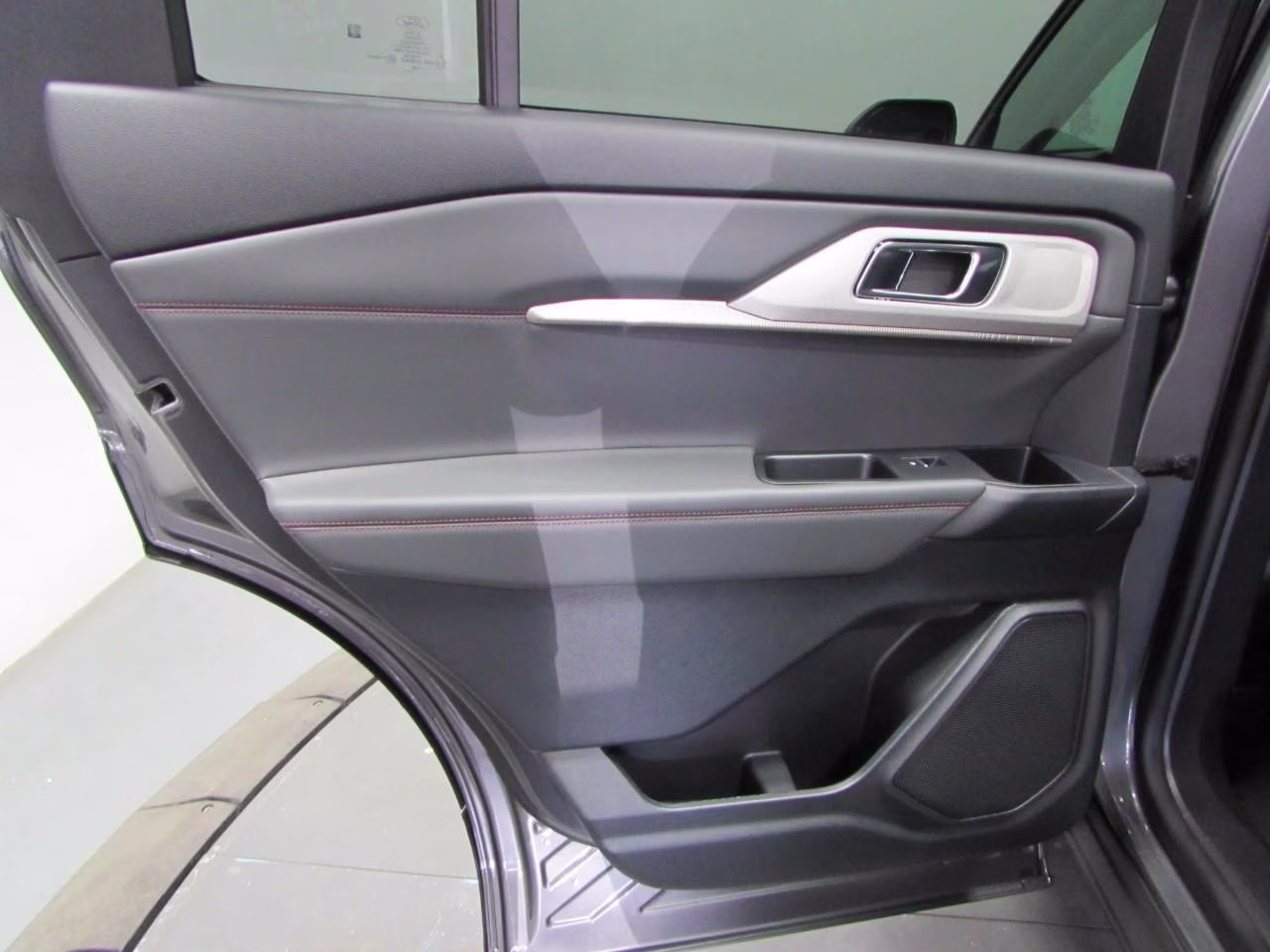 2026 Carbonized Gray Metallic Ford Explorer Active 4X4 SUV
