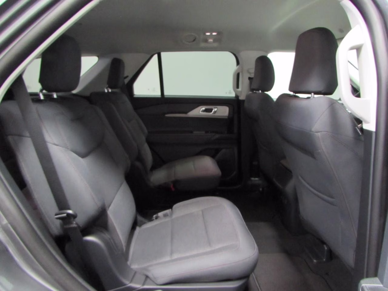 2026 Carbonized Gray Metallic Ford Explorer Active 4X4 SUV