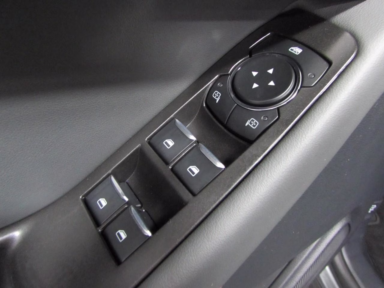 2026 Carbonized Gray Metallic Ford Explorer Active 4X4 SUV
