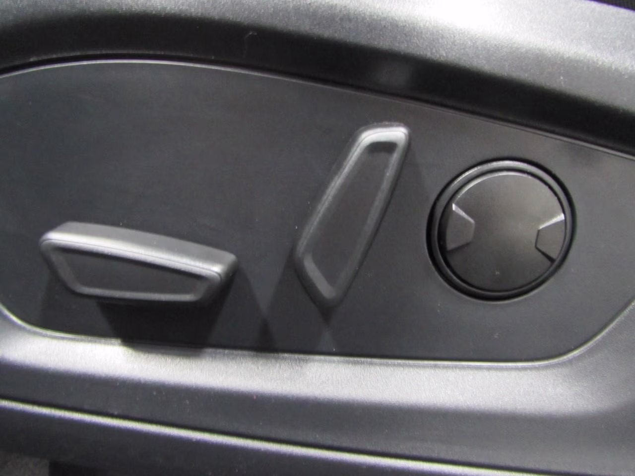 2026 Carbonized Gray Metallic Ford Explorer Active 4X4 SUV