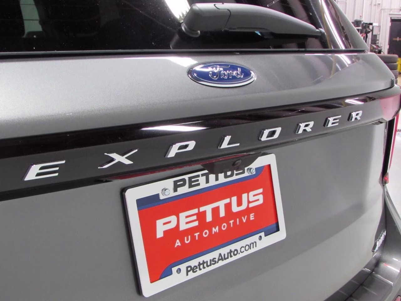 2026 Carbonized Gray Metallic Ford Explorer Active 4X4 SUV
