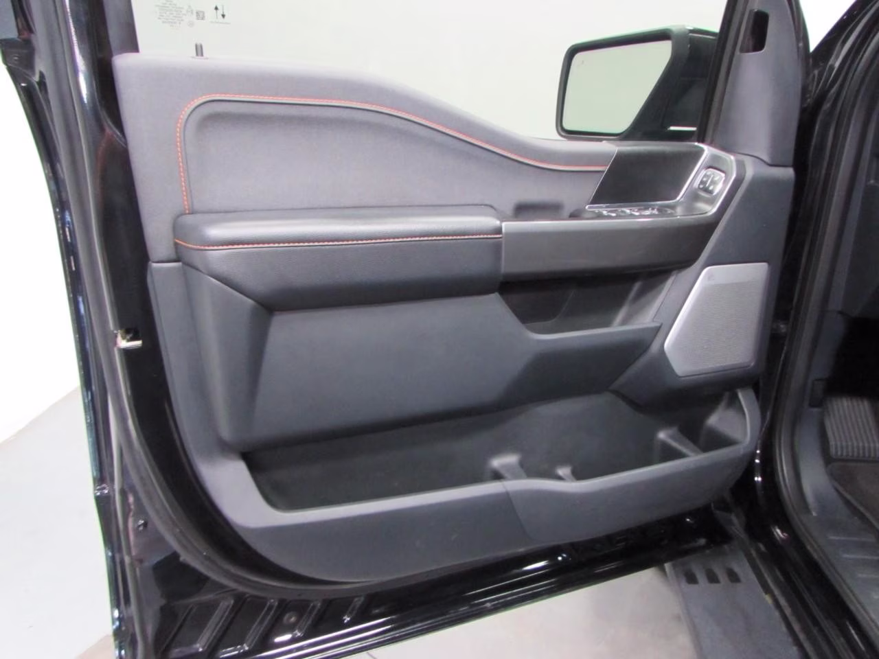 2022 Agate Black Metallic Ford F-150 4WD SuperCrew Box 4X4 Truck