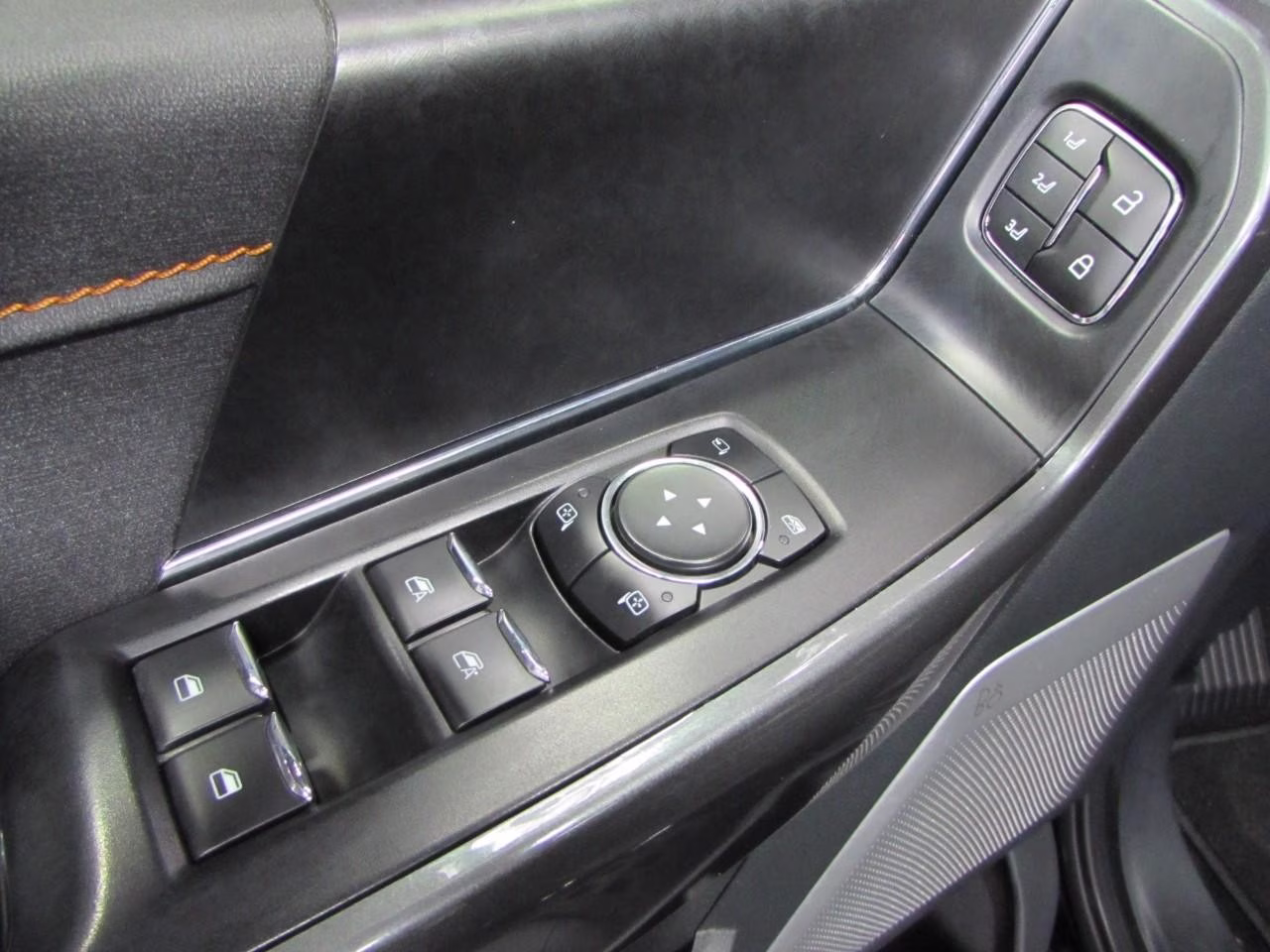 2022 Agate Black Metallic Ford F-150 4WD SuperCrew Box 4X4 Truck