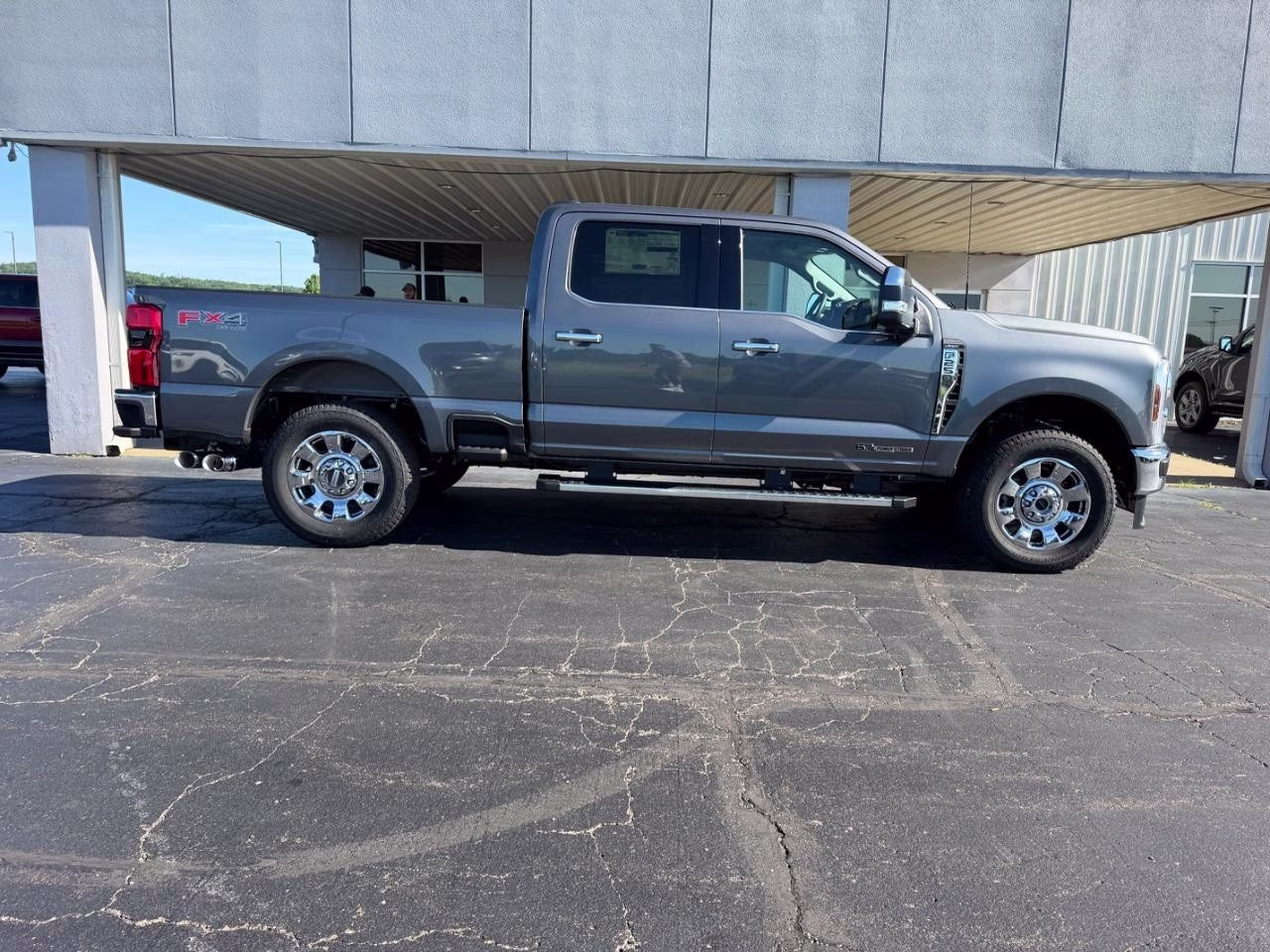 2026 Carbonized Gray Metallic Ford Super Duty F-250 SRW LARIAT 4X4 Truck