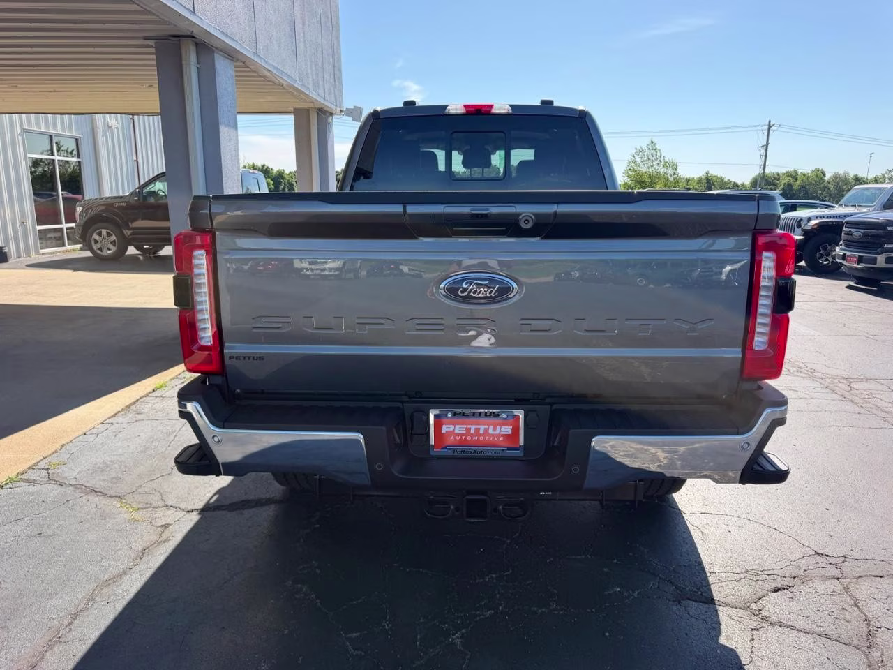 2026 Carbonized Gray Metallic Ford Super Duty F-250 SRW LARIAT 4X4 Truck