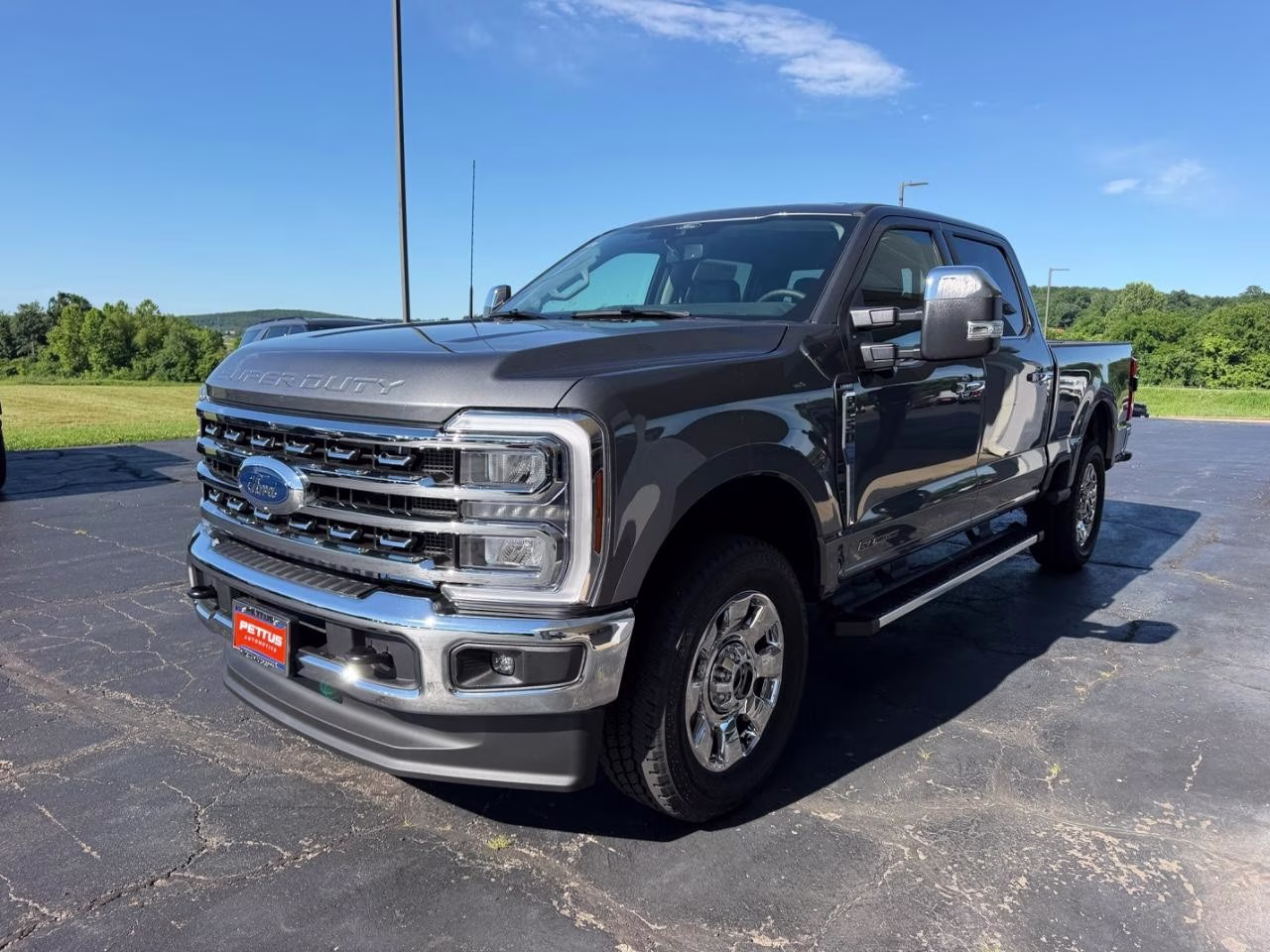 2026 Carbonized Gray Metallic Ford Super Duty F-250 SRW LARIAT 4X4 Truck
