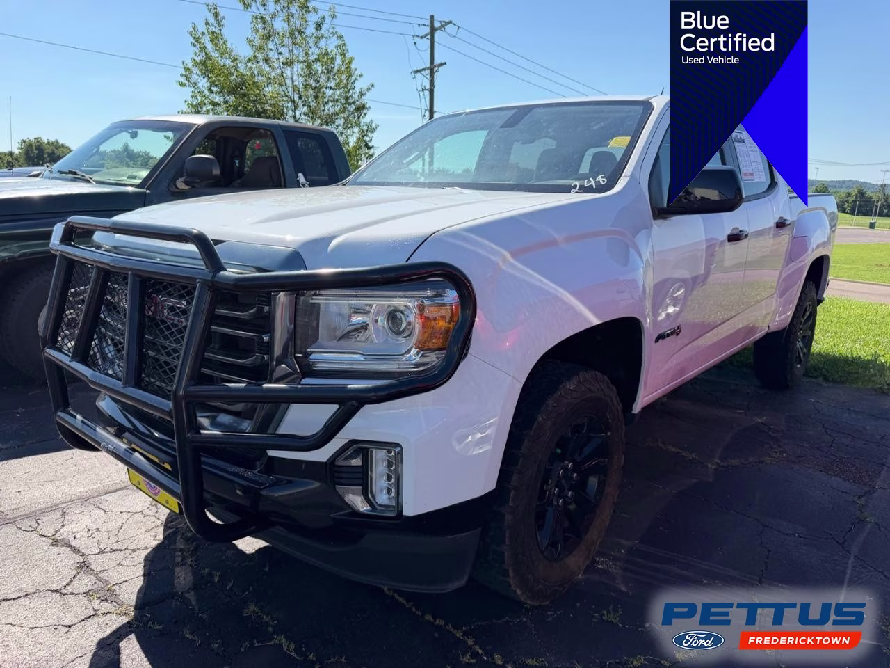 2021 Summit White GMC Canyon AT4 w/Leather 4X4 Truck
