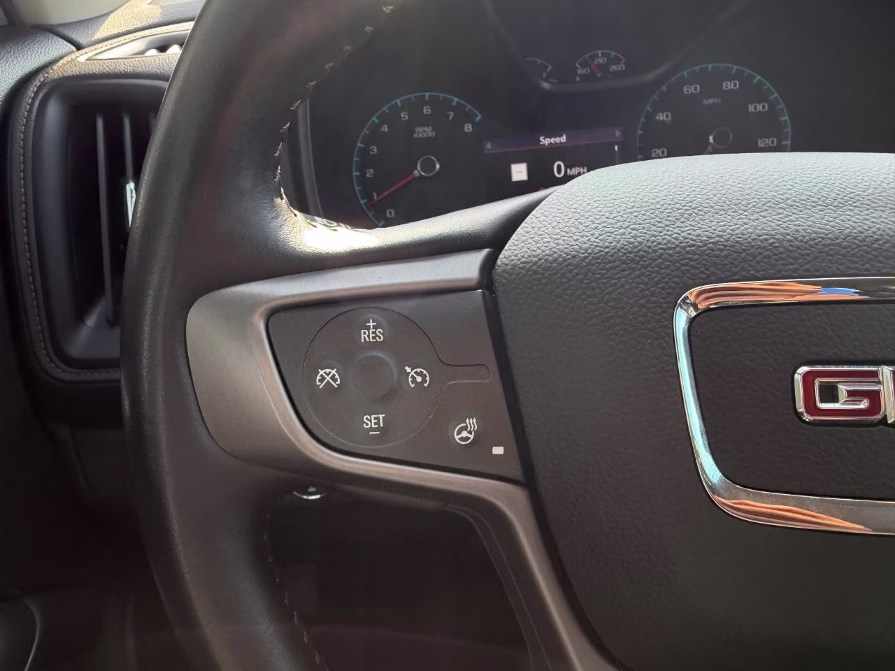 2021 Summit White GMC Canyon AT4 w/Leather 4X4 Truck