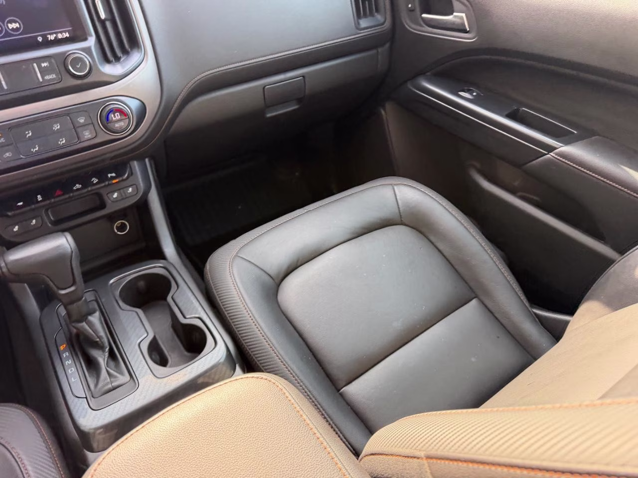 2021 Summit White GMC Canyon AT4 w/Leather 4X4 Truck