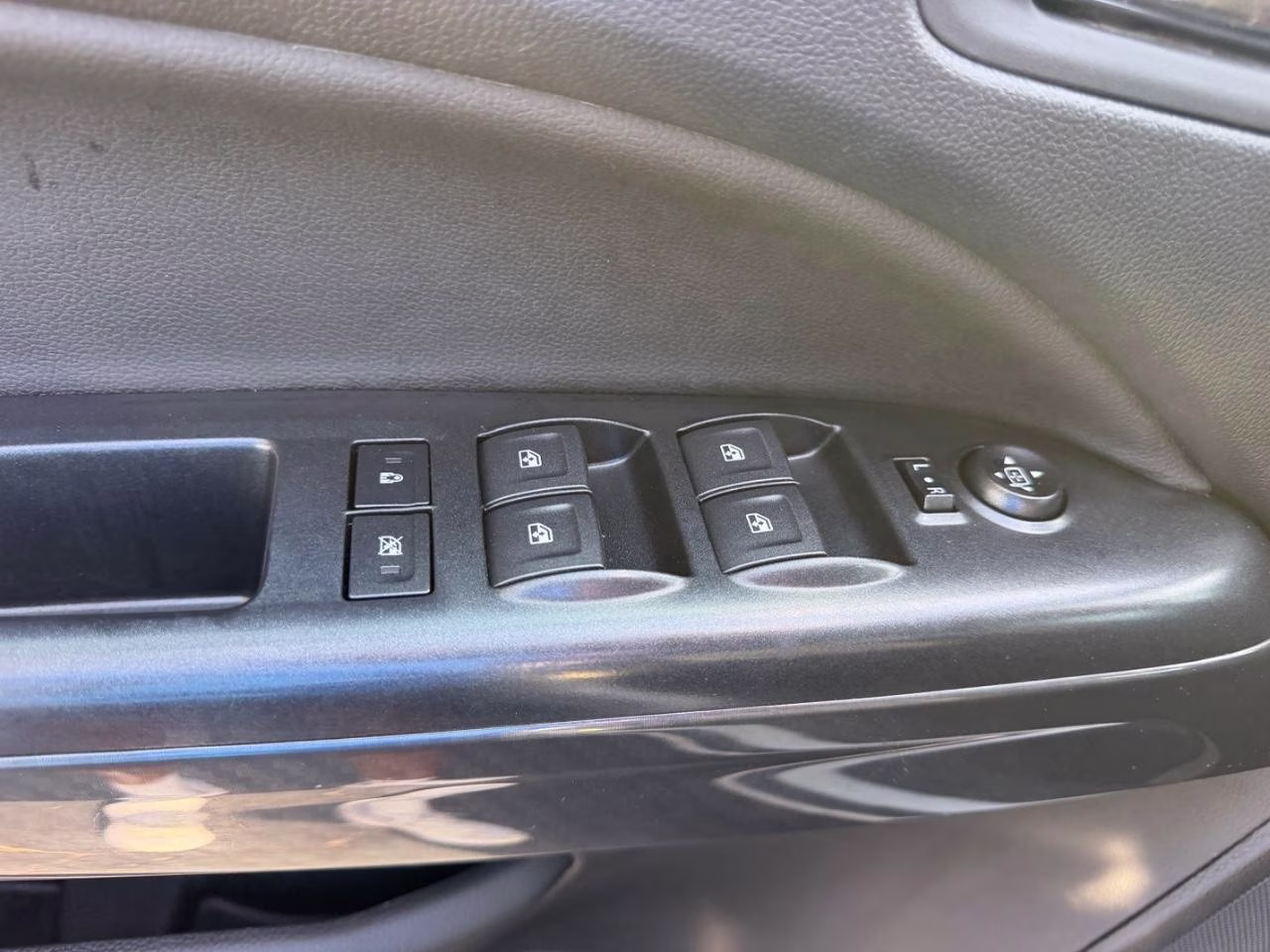 2021 Summit White GMC Canyon AT4 w/Leather 4X4 Truck