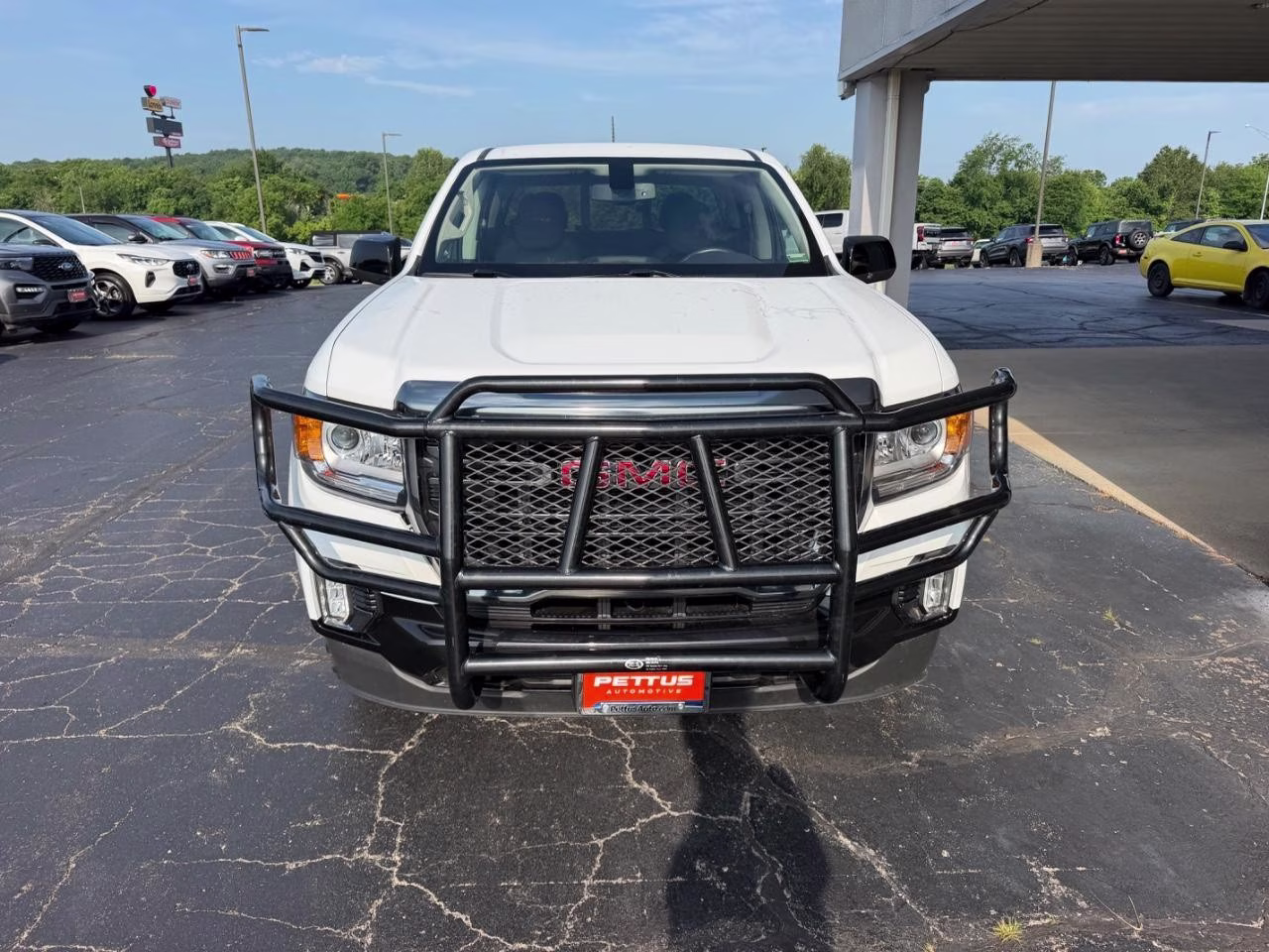 2021 Summit White GMC Canyon AT4 w/Leather 4X4 Truck