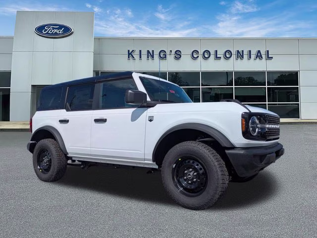 2026 Oxford White Ford Bronco Big Bend 4 Door 4x4 Hardtop 4X4 Convertible