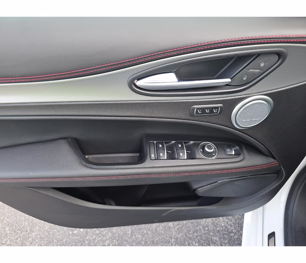2025 Milano White Alfa Romeo Stelvio Tributo Italiano Special Edition AWD SUV