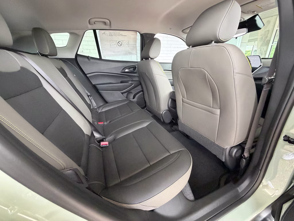 2026 Cacti Green Chevrolet Trax ACTIV FWD SUV