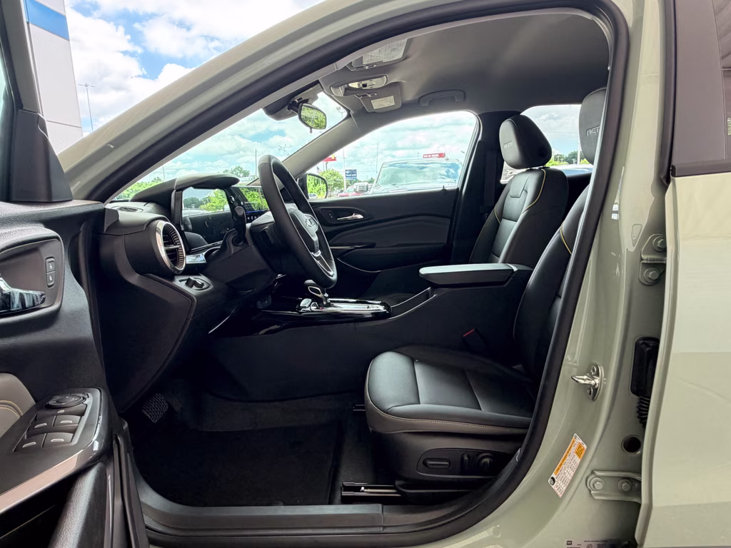 2026 Cacti Green Chevrolet Trax ACTIV FWD SUV