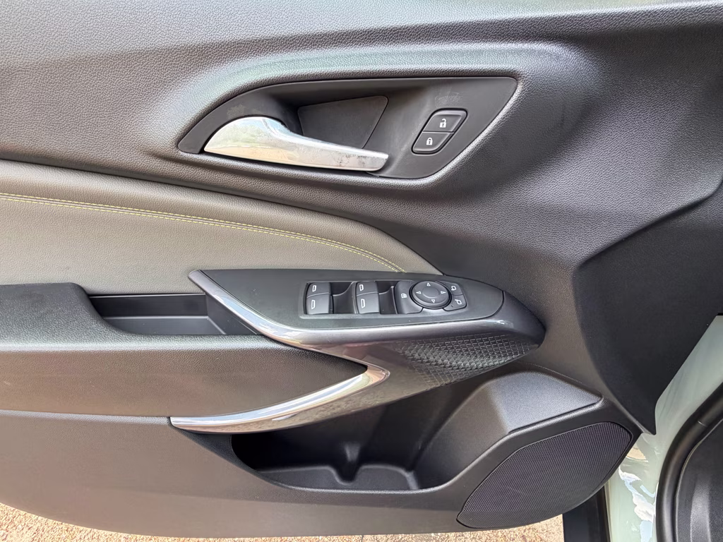 2026 Cacti Green Chevrolet Trax ACTIV FWD SUV