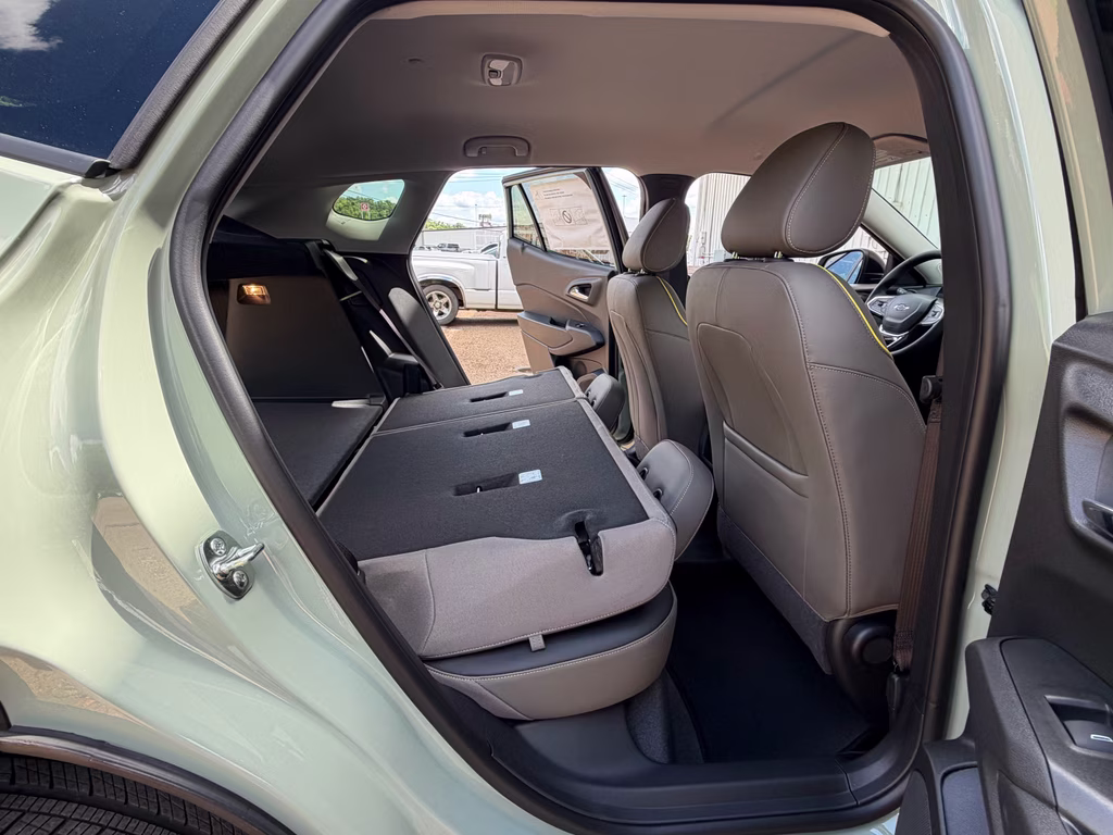 2026 Cacti Green Chevrolet Trax ACTIV FWD SUV