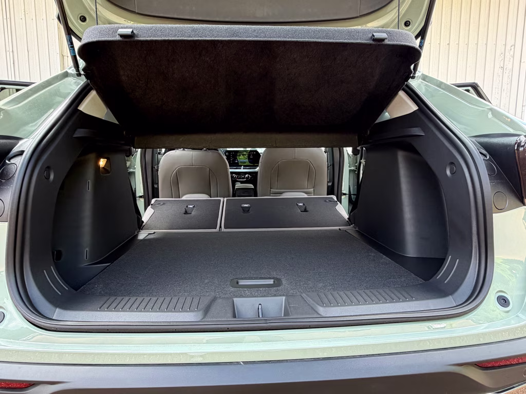 2026 Cacti Green Chevrolet Trax ACTIV FWD SUV