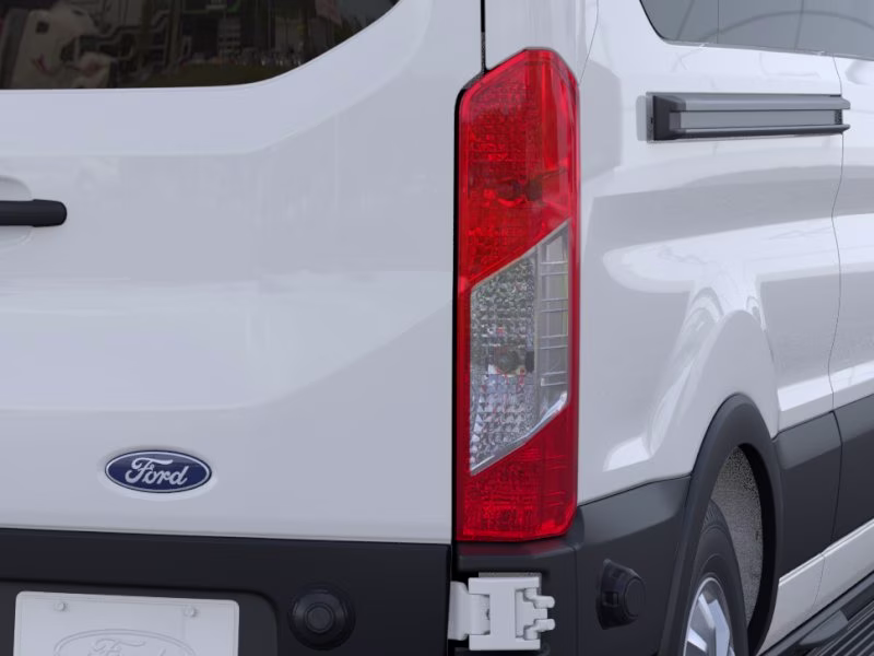 2026 Oxford White Ford Transit Wagon XL RWD Crossover