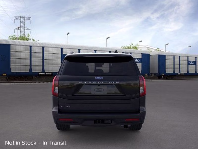 2026 Agate Black Metallic Ford Expedition Active RWD Crossover