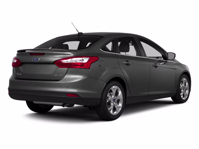 2014 Sterling Gray Metallic Ford Focus SE FWD Sedan